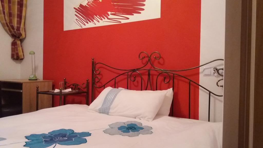 Hotel Villa Hubertus كوتنو المظهر الخارجي الصورة